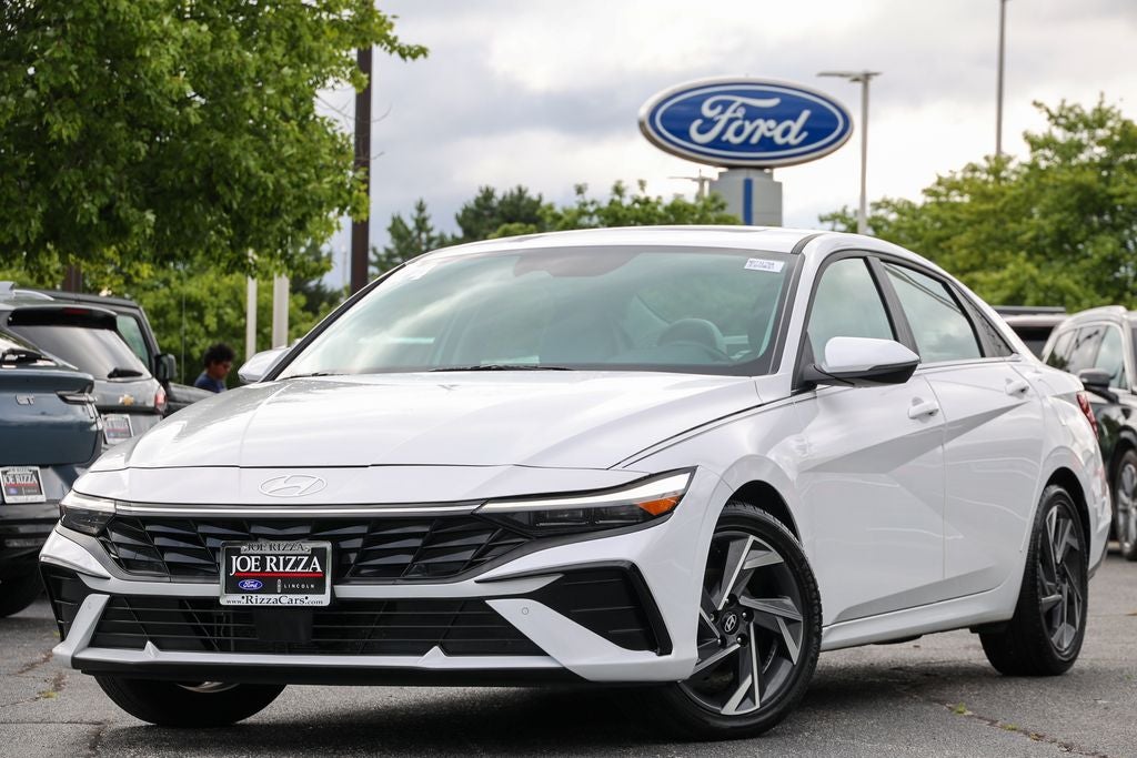 2024 Hyundai Elantra Hybrid
